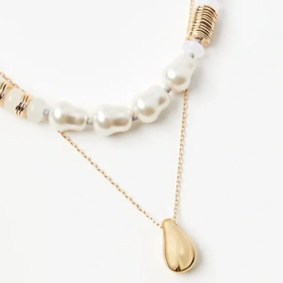 Loft Freshwater Pearl Bean Layered Statement Necklace - Picture 4 of 8